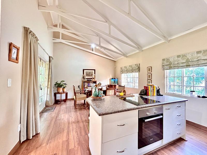 6 Bedroom Property for Sale in Hartbeespoort Rural North West